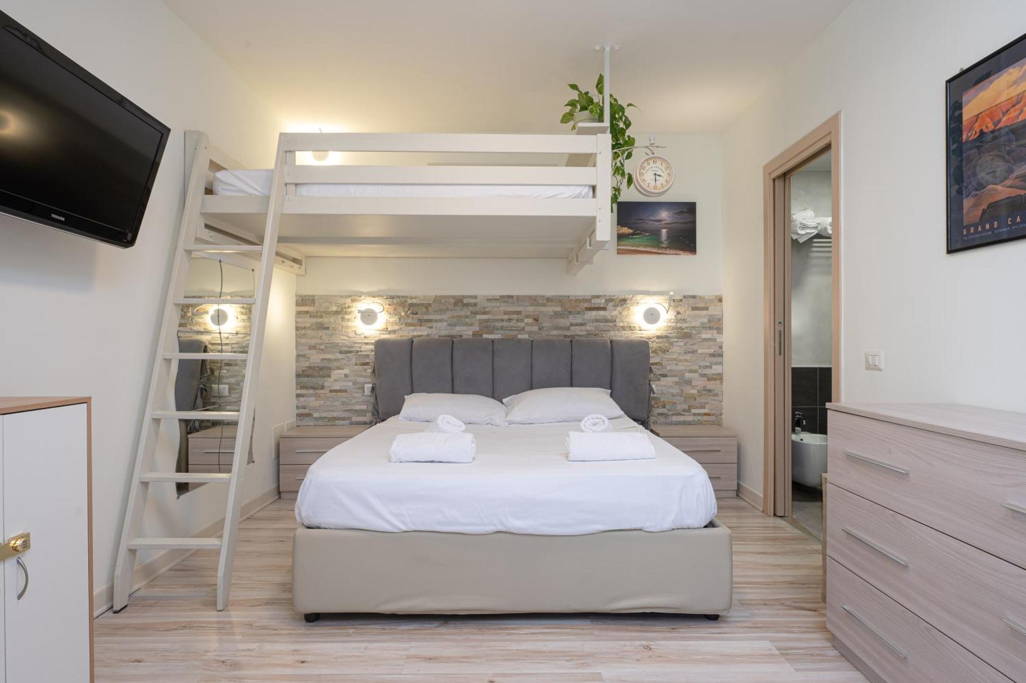 Incantevole Location Fronte Lago Sirmione Exterior foto